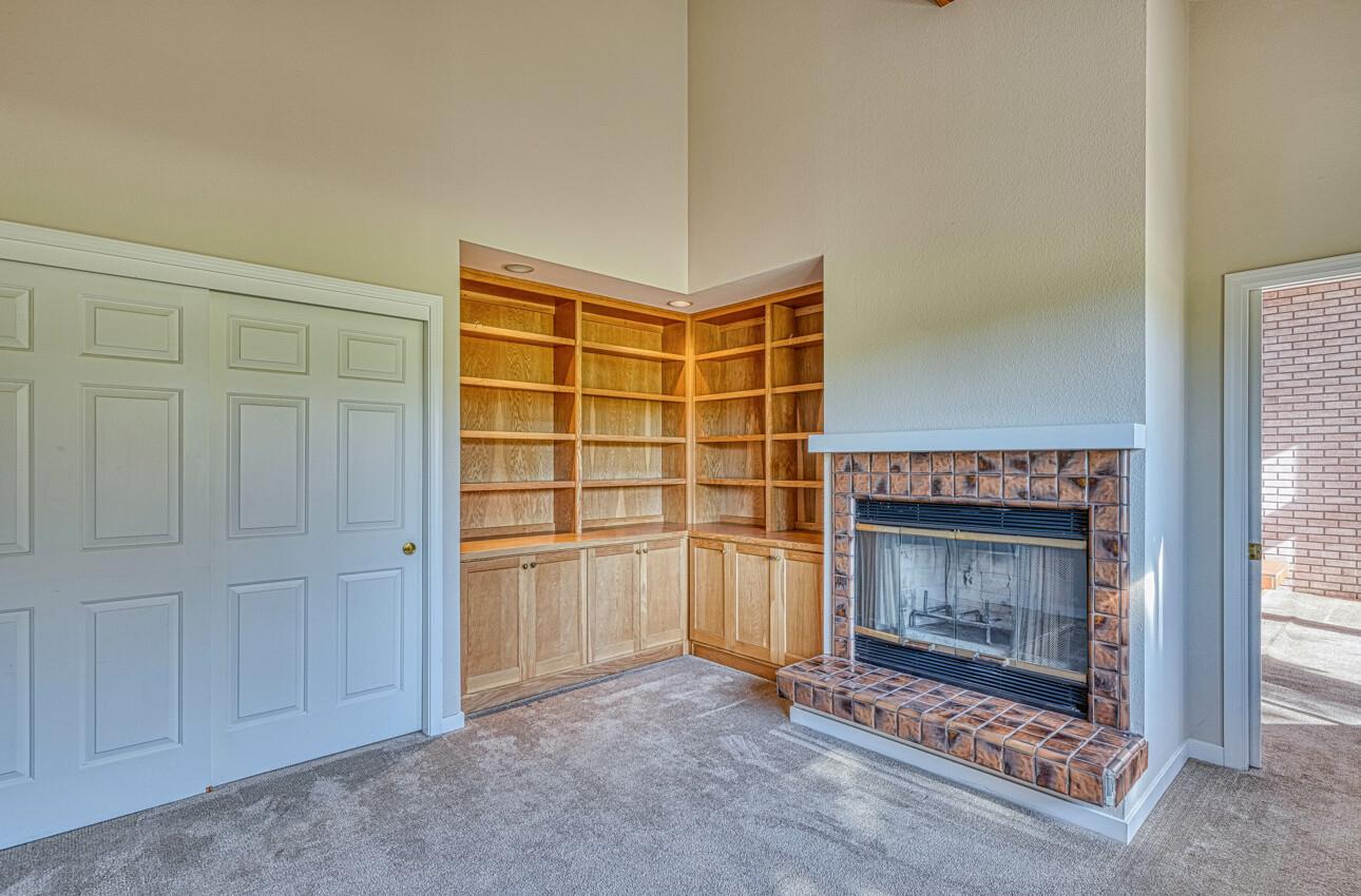 Detail Gallery Image 14 of 17 For 1056 Rodeo Rd, Pebble Beach,  CA 93953 - 2 Beds | 2 Baths