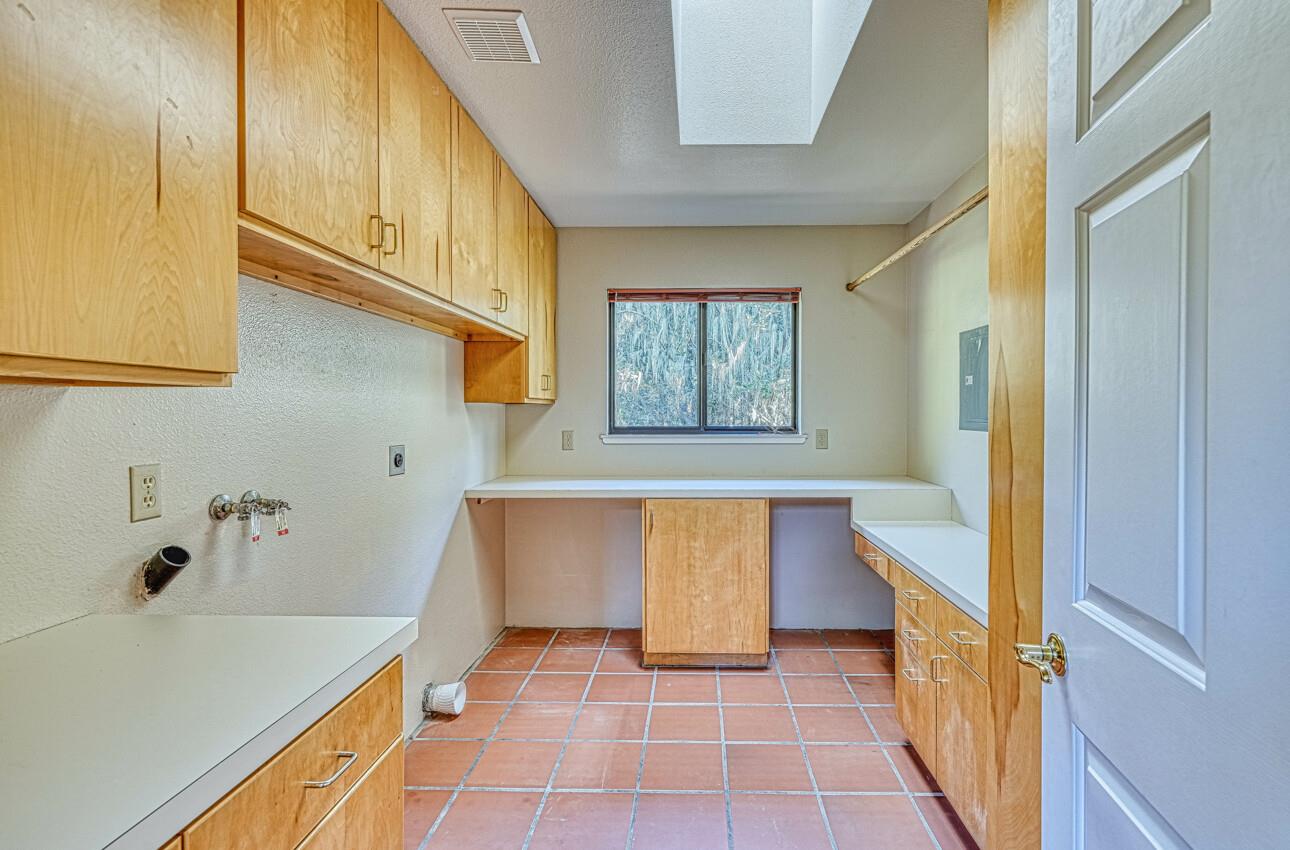 Detail Gallery Image 15 of 17 For 1056 Rodeo Rd, Pebble Beach,  CA 93953 - 2 Beds | 2 Baths