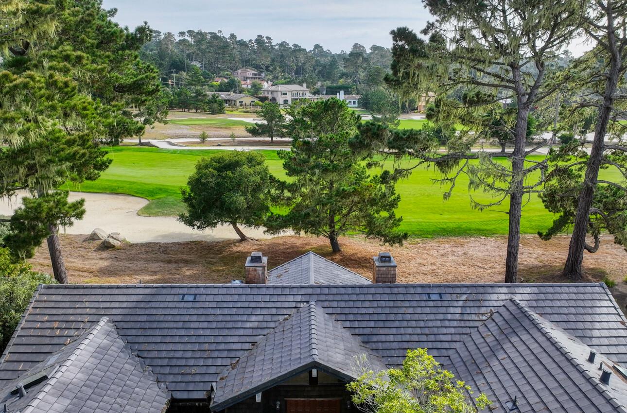 Detail Gallery Image 4 of 17 For 1056 Rodeo Rd, Pebble Beach,  CA 93953 - 2 Beds | 2 Baths