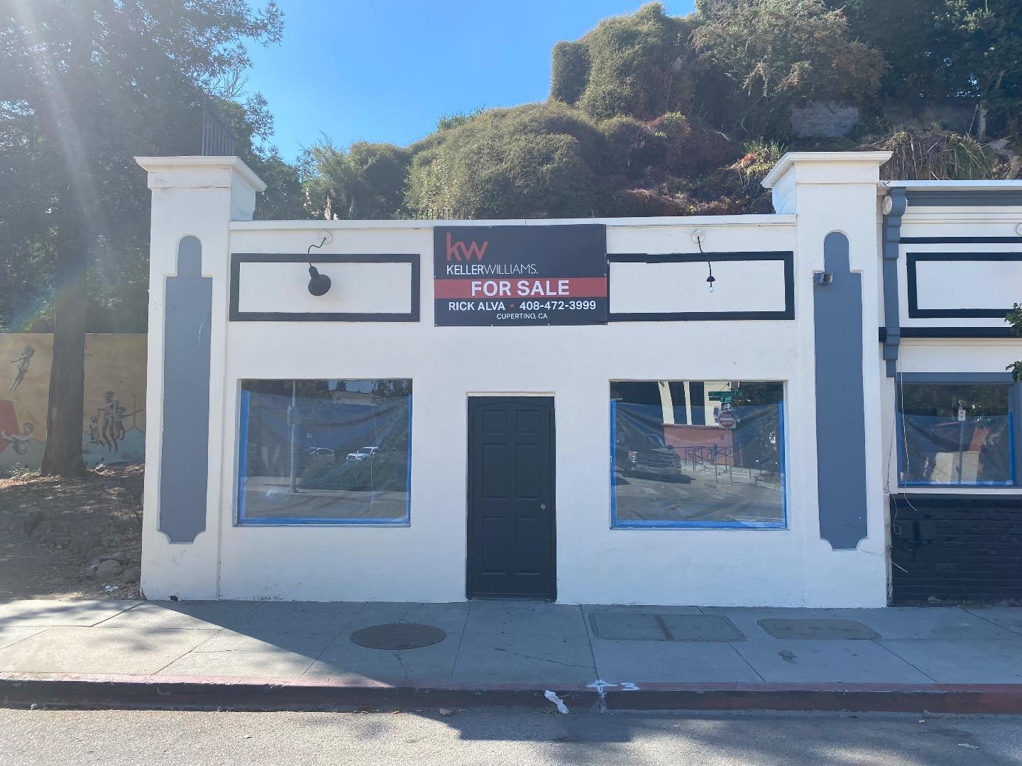 2017 Pacific, Santa Cruz, California 95060, ,Commercial Lease,For Rent,2017 Pacific,ML81986336