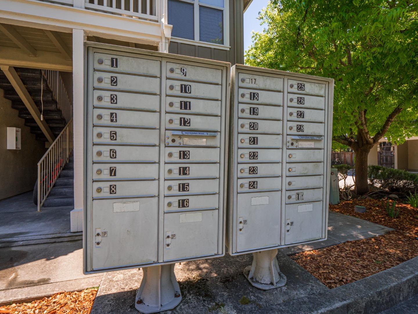 Detail Gallery Image 16 of 21 For 140 Vernon St, Santa Cruz,  CA 95060 - – Beds | – Baths