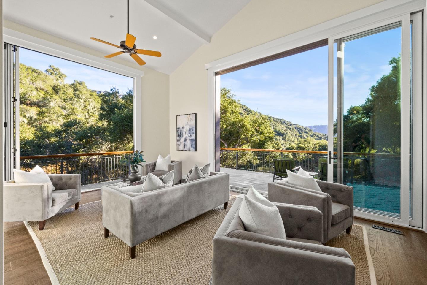 Detail Gallery Image 8 of 32 For 790 Country Club Dr, Carmel Valley,  CA 93924 - 4 Beds | 4 Baths