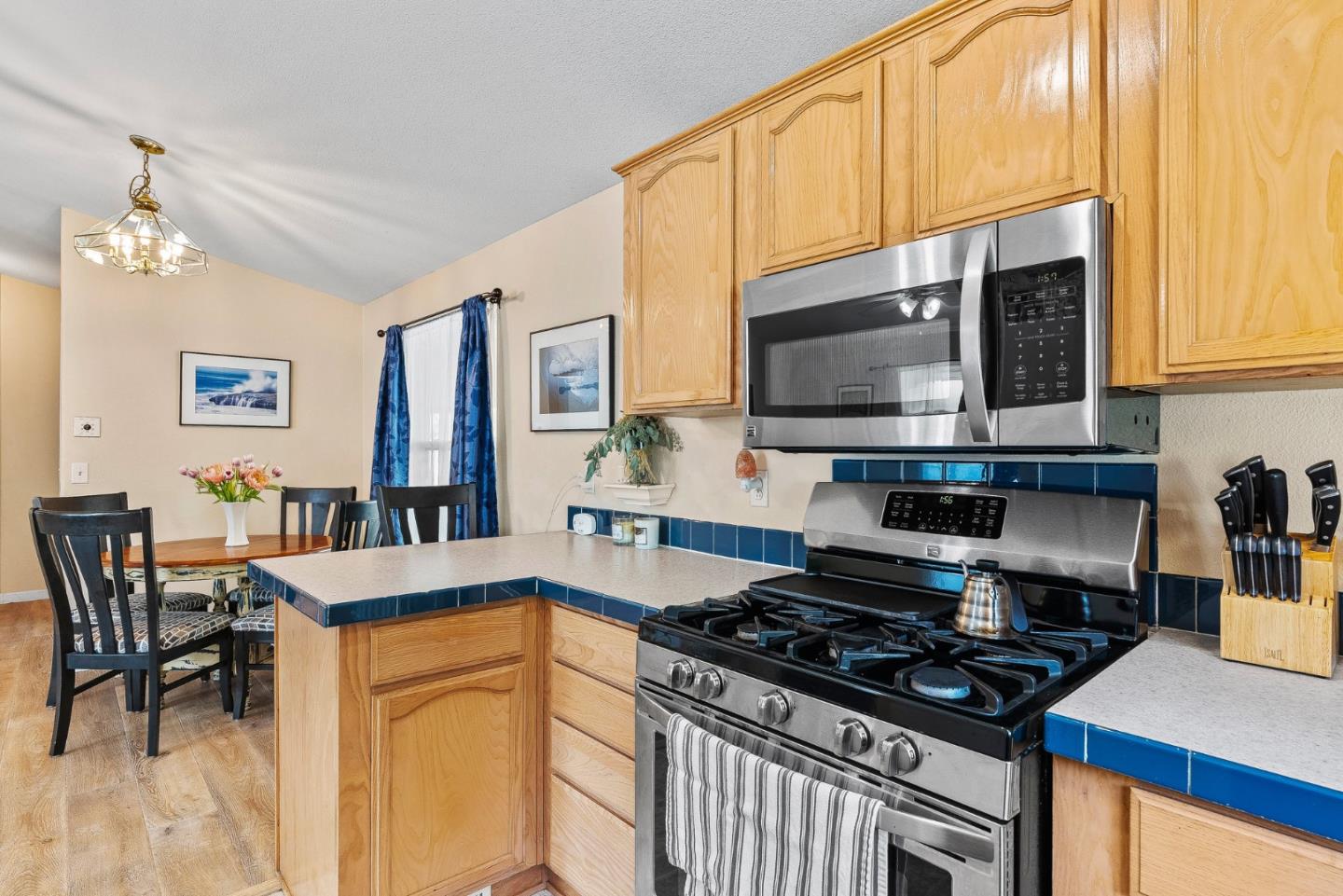 Detail Gallery Image 7 of 29 For 3060 Porter St #19,  Soquel,  CA 95073 - 3 Beds | 2 Baths