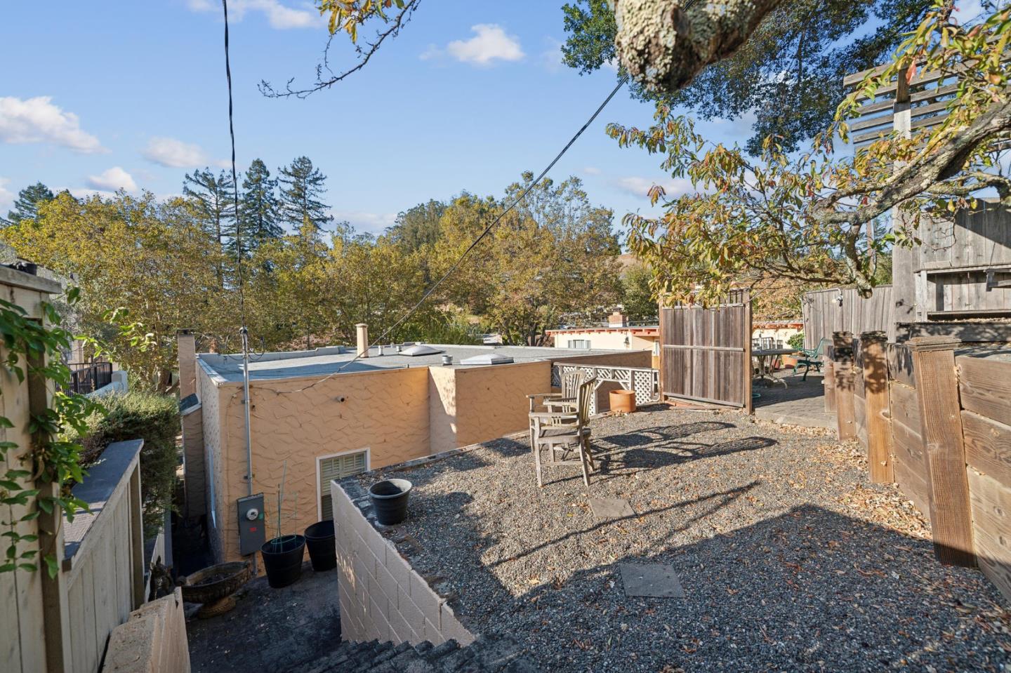 Detail Gallery Image 26 of 34 For 15 Lincoln Park, San Anselmo,  CA 94960 - 3 Beds | 1/1 Baths