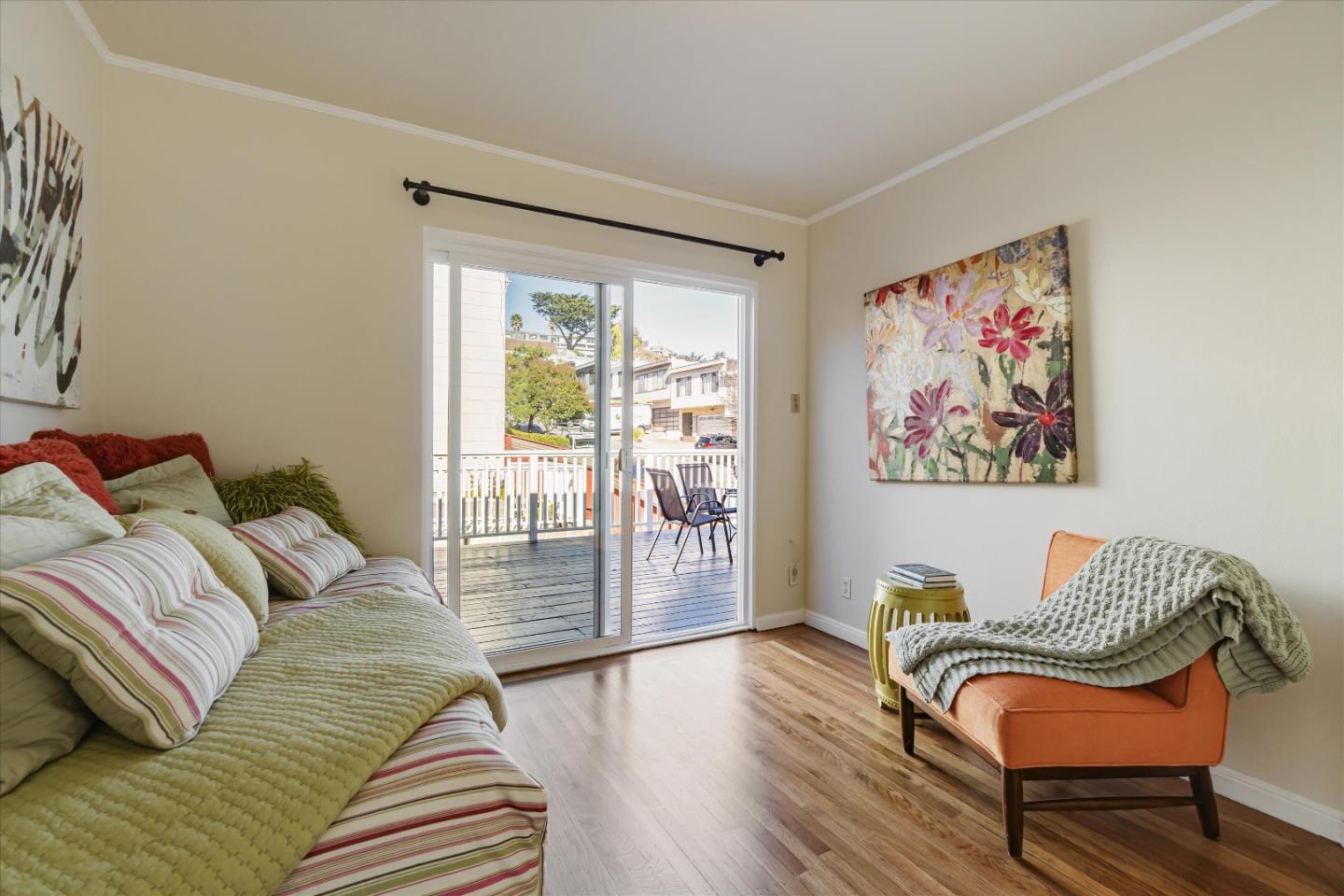 Detail Gallery Image 17 of 44 For 1343 Cortland Ave, San Francisco,  CA 94110 - 2 Beds | 1 Baths