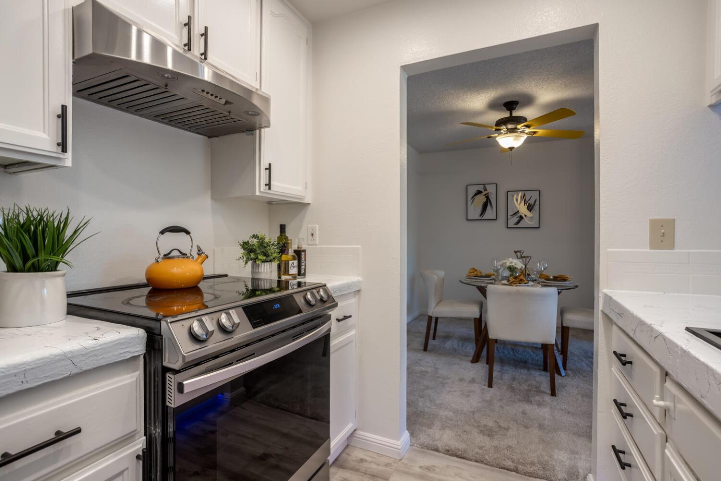 Detail Gallery Image 14 of 46 For 39975 Cedar Blvd #242,  Newark,  CA 94560 - 2 Beds | 2 Baths