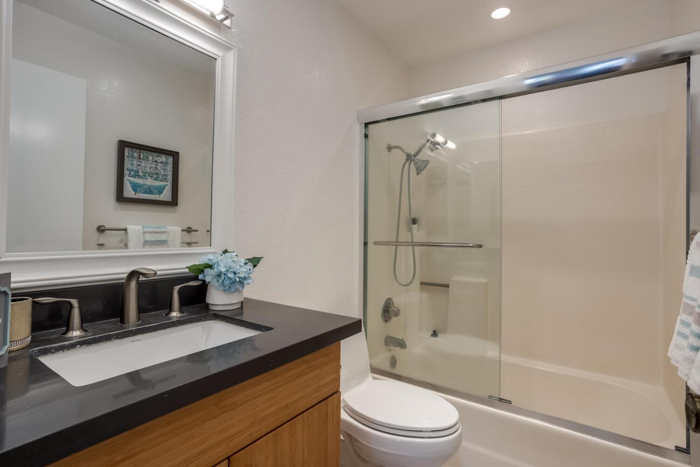 Detail Gallery Image 25 of 46 For 39975 Cedar Blvd #242,  Newark,  CA 94560 - 2 Beds | 2 Baths