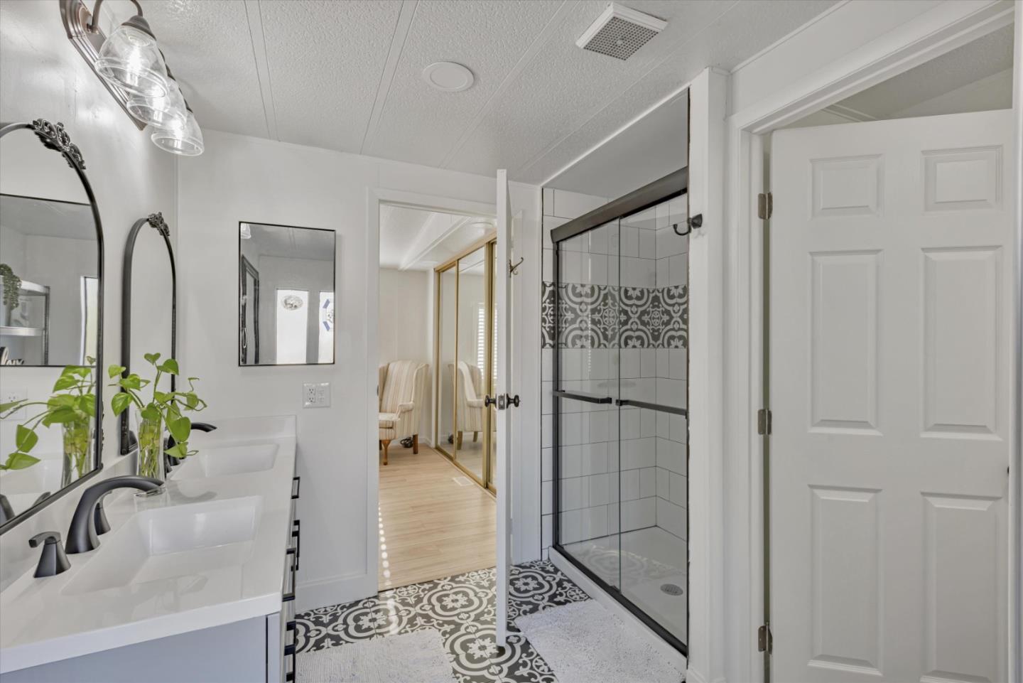 Detail Gallery Image 37 of 46 For 458 Makaha Cir #458,  Union City,  CA 94587 - 2 Beds | 2 Baths