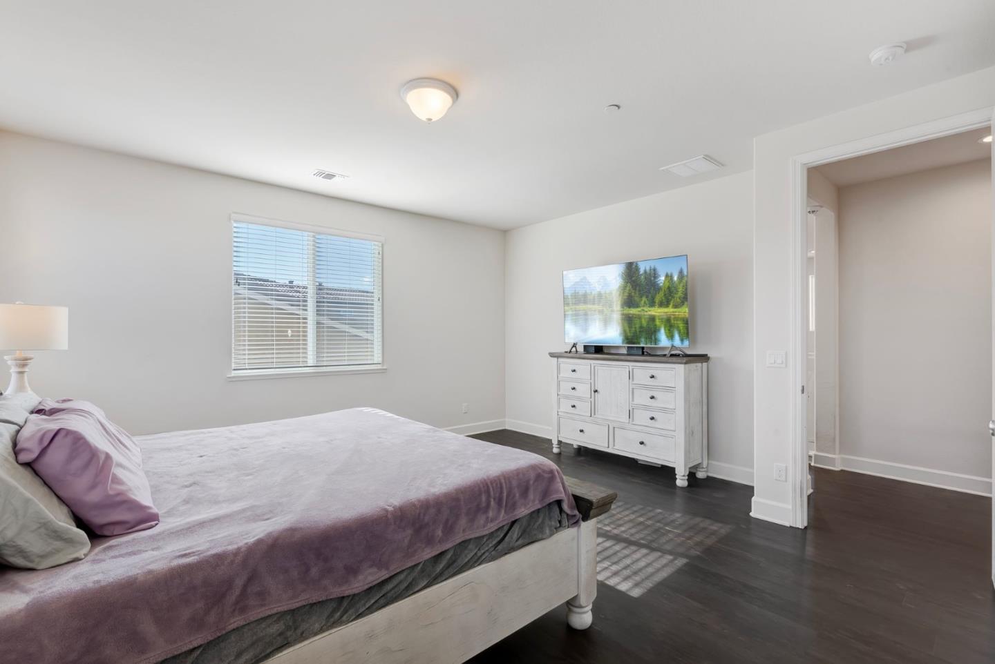 Detail Gallery Image 29 of 42 For 515 Alicante Dr, Hollister,  CA 95023 - 4 Beds | 2/1 Baths