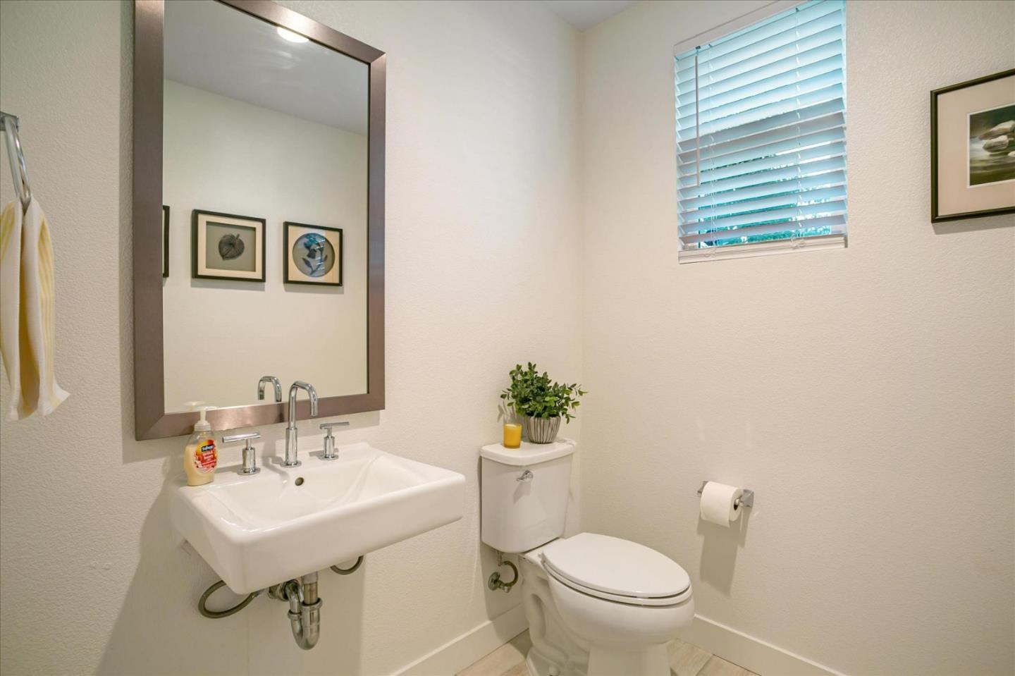 Detail Gallery Image 6 of 35 For 17377 Depot St, Morgan Hill,  CA 95037 - 3 Beds | 3/1 Baths