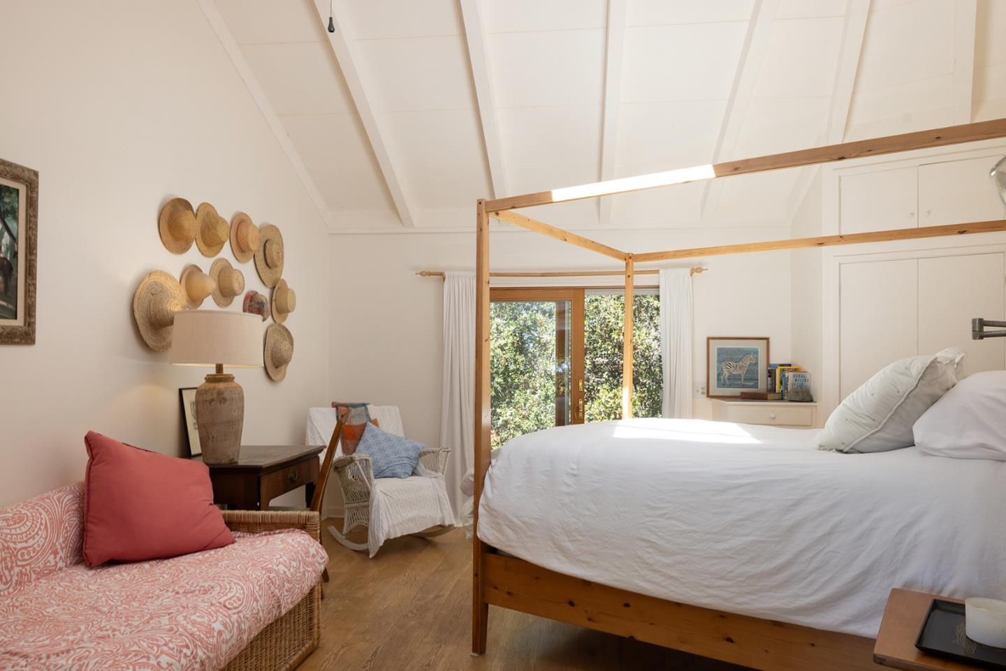 Detail Gallery Image 23 of 73 For 47320 Highway 1, Big Sur,  CA 93920 - 11 Beds | 8/1 Baths