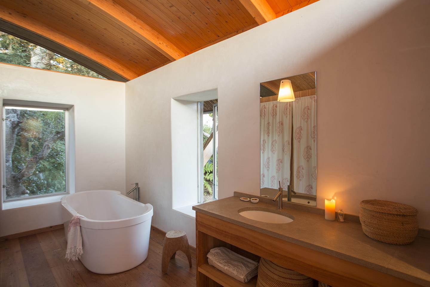 Detail Gallery Image 34 of 73 For 47320 Highway 1, Big Sur,  CA 93920 - 11 Beds | 8/1 Baths