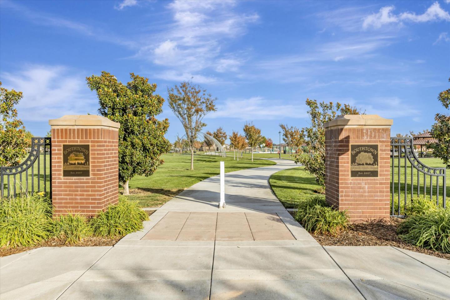 Detail Gallery Image 52 of 55 For 224 Cogburn Cir, Vacaville,  CA 95687 - 3 Beds | 2/1 Baths