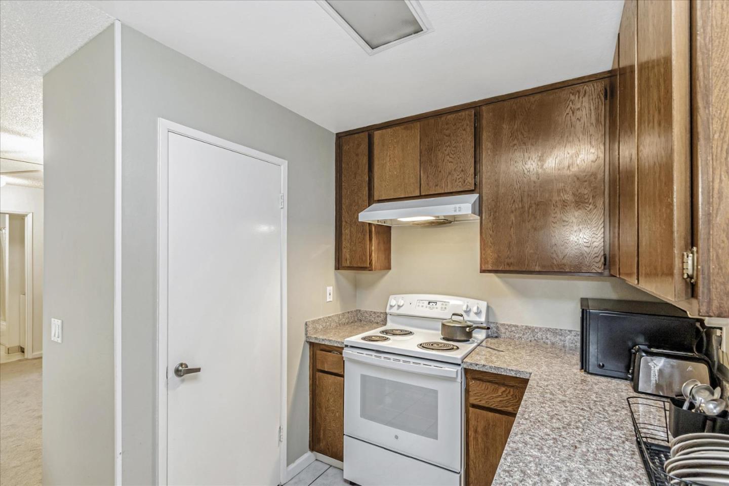 Detail Gallery Image 11 of 20 For 1055 N Capitol Ave  San Jose #198,  San Jose,  CA 95133 - 1 Beds | 1 Baths