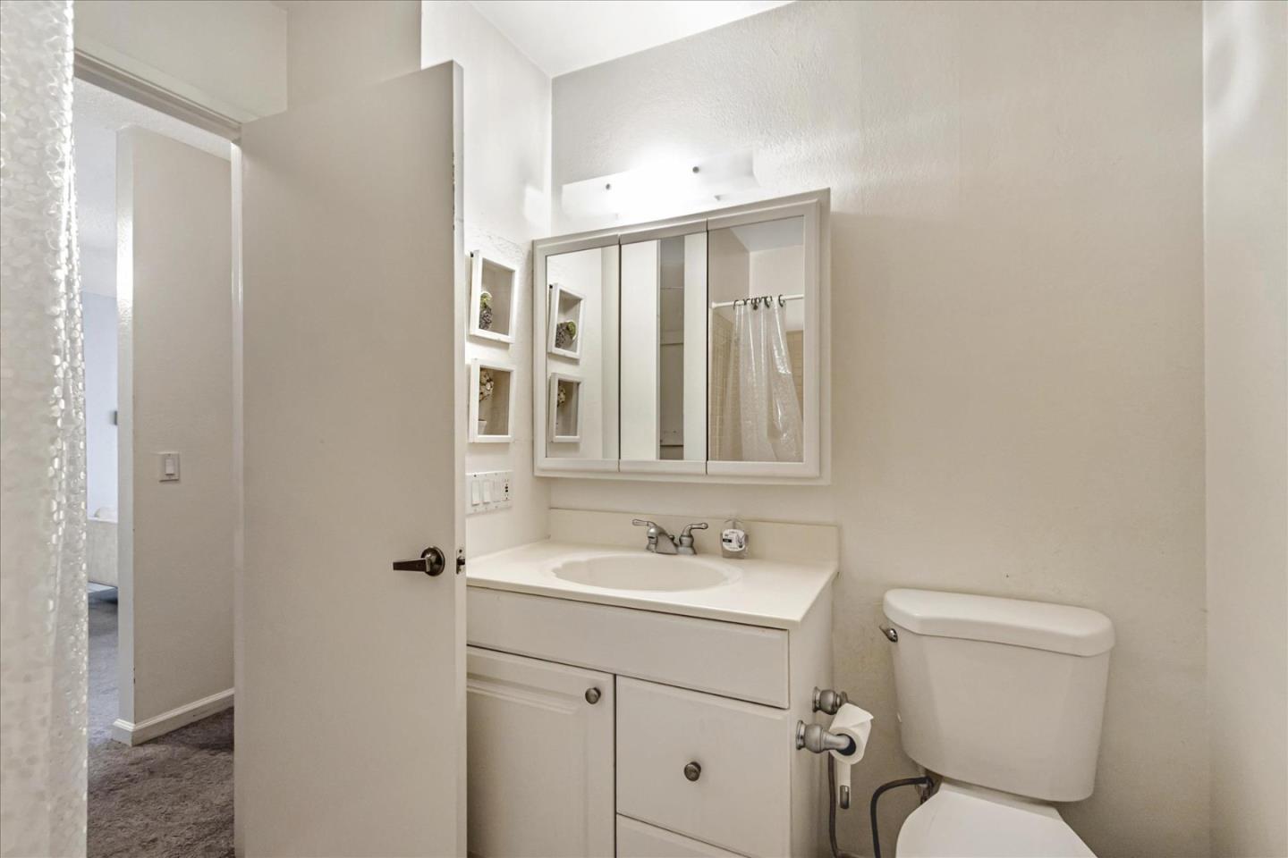 Detail Gallery Image 14 of 20 For 1055 N Capitol Ave  San Jose #198,  San Jose,  CA 95133 - 1 Beds | 1 Baths