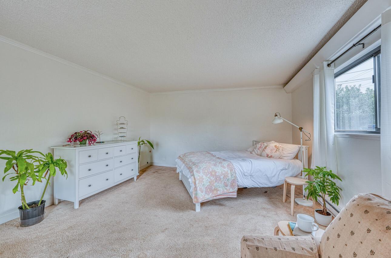 Detail Gallery Image 18 of 32 For 828 Bedford Dr, Salinas,  CA 93901 - 3 Beds | 2 Baths