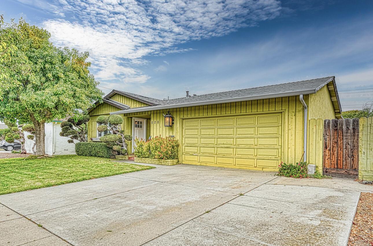 Detail Gallery Image 32 of 32 For 828 Bedford Dr, Salinas,  CA 93901 - 3 Beds | 2 Baths