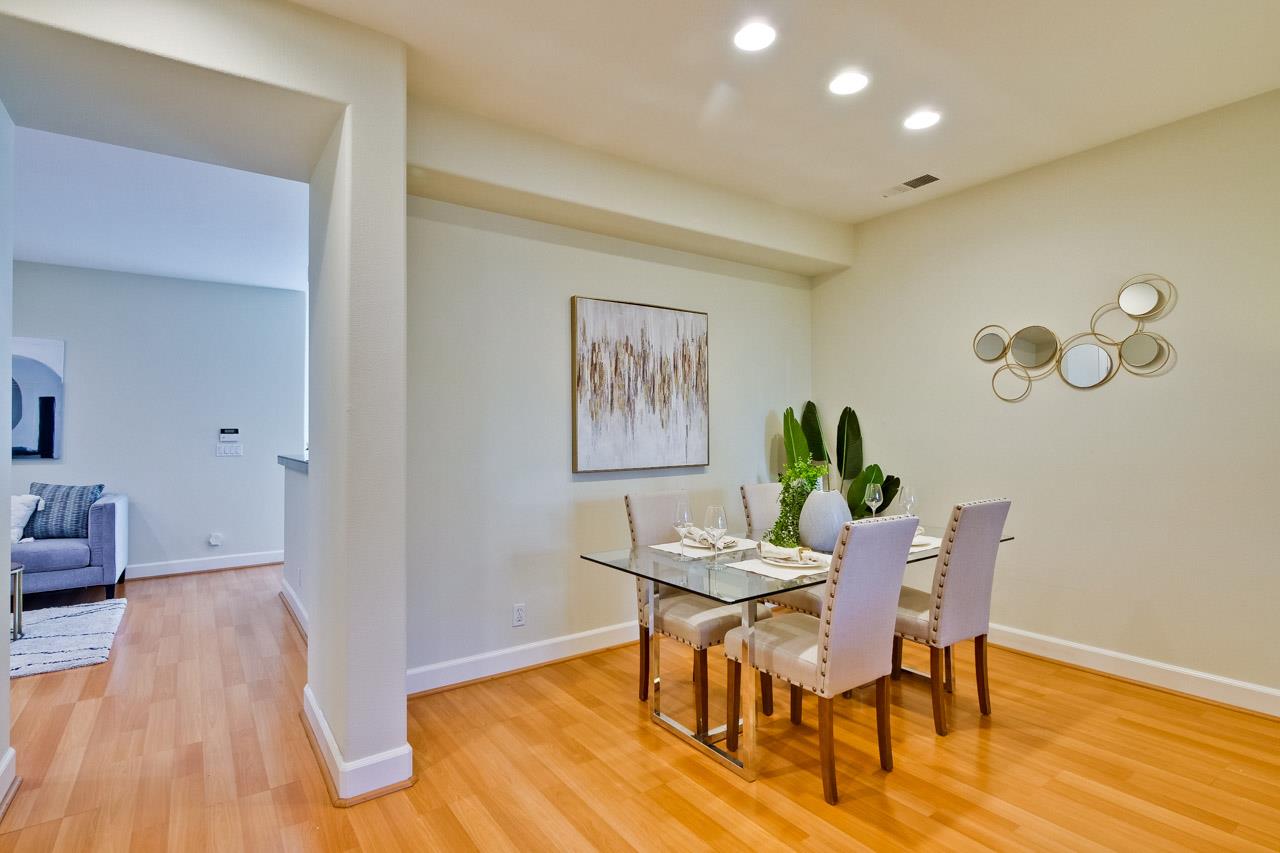 Detail Gallery Image 11 of 55 For 3733 Evangelho Cir, San Jose,  CA 95148 - 3 Beds | 2/1 Baths