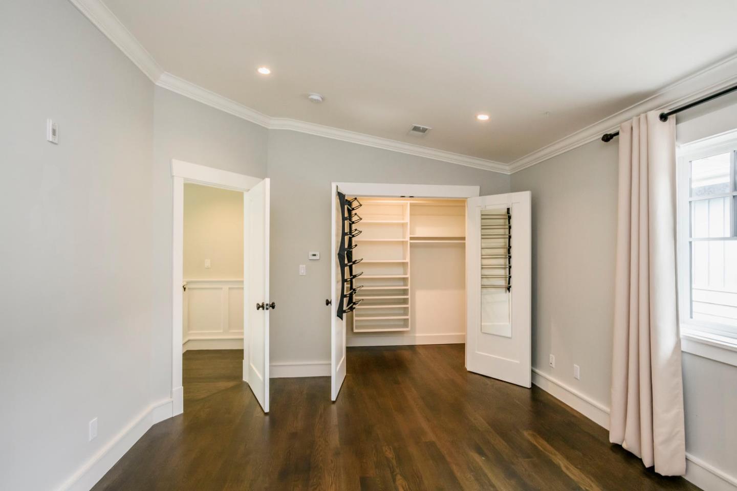 Detail Gallery Image 16 of 22 For 904 Bayswater Ave #3,  Burlingame,  CA 94010 - 2 Beds | 2/1 Baths