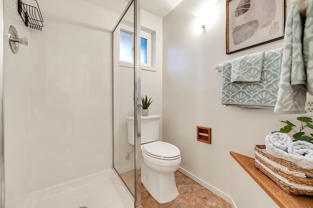 Detail Gallery Image 18 of 25 For 3855 Yale Way, Livermore,  CA 94550 - 4 Beds | 2/1 Baths