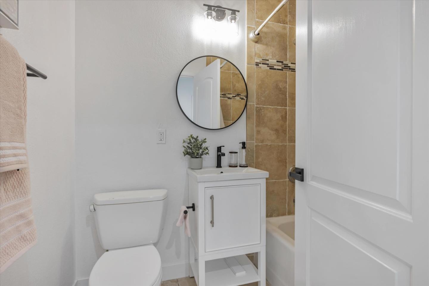 Detail Gallery Image 21 of 25 For 7525 Ashford Way, Dublin,  CA 94568 - 3 Beds | 1/1 Baths