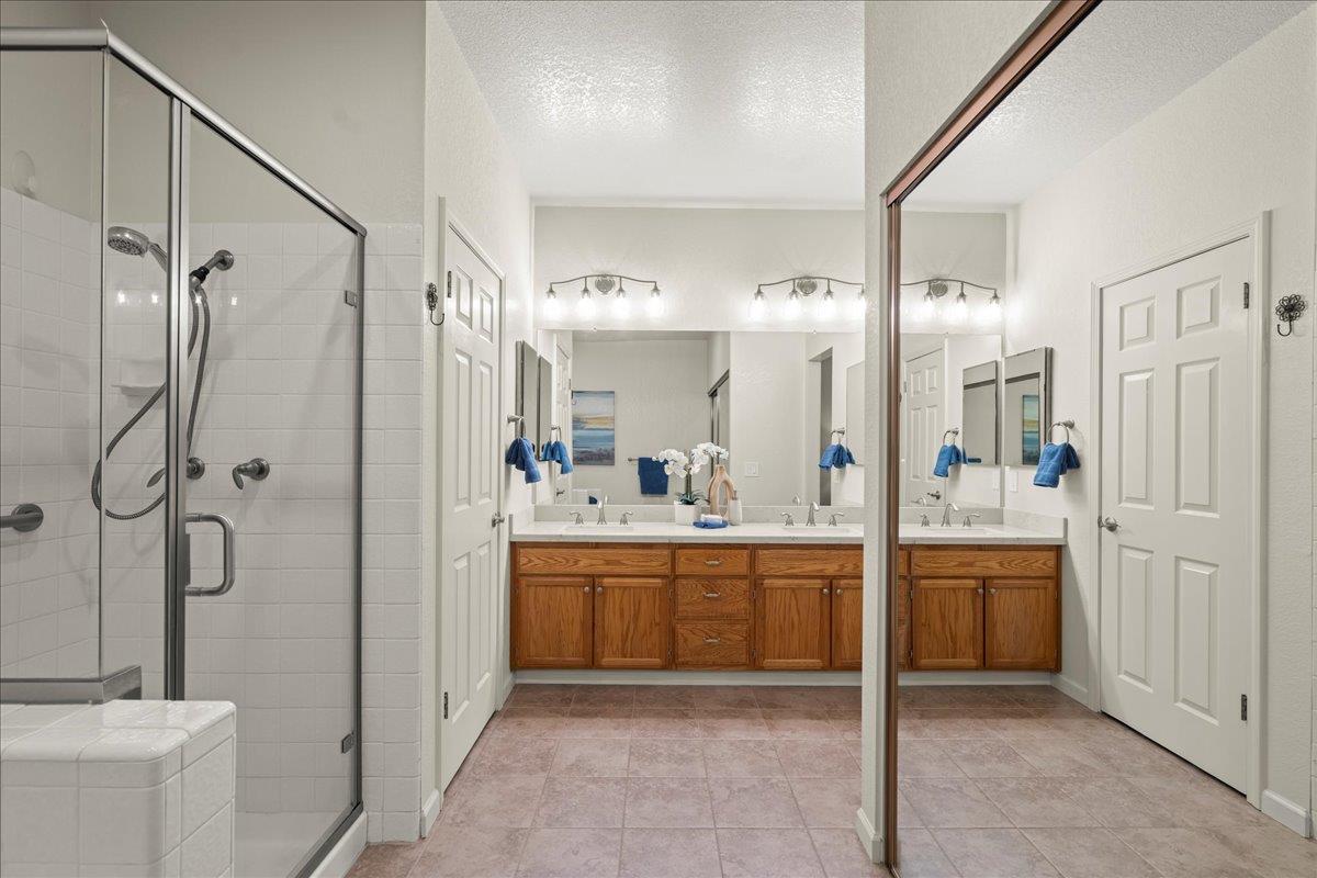 Detail Gallery Image 29 of 38 For 7677 Helmsdale Dr, San Jose,  CA 95135 - 2 Beds | 2 Baths