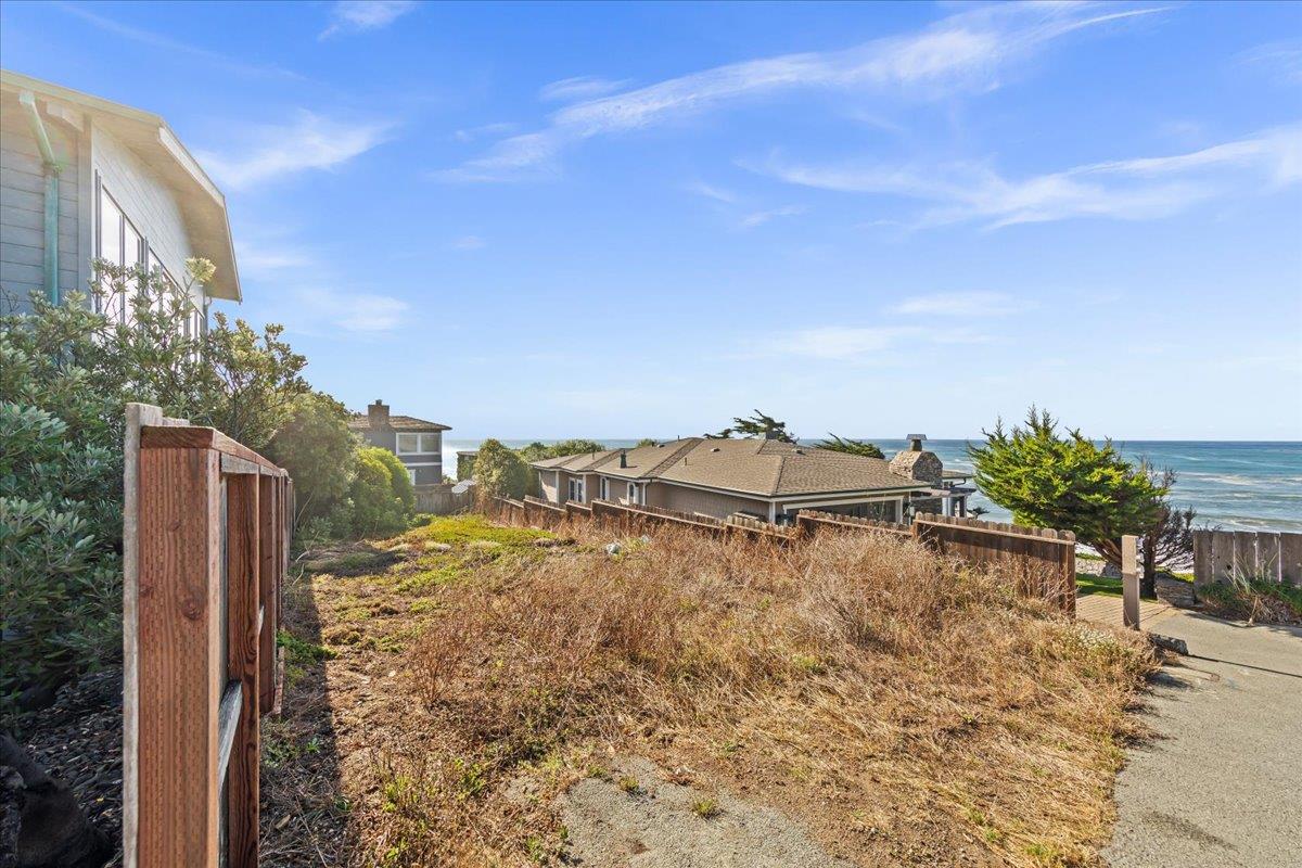 000 Sea Cliff Court, Montara, California 94037, ,Land,For Sale,000 Sea Cliff Court,ML81986610