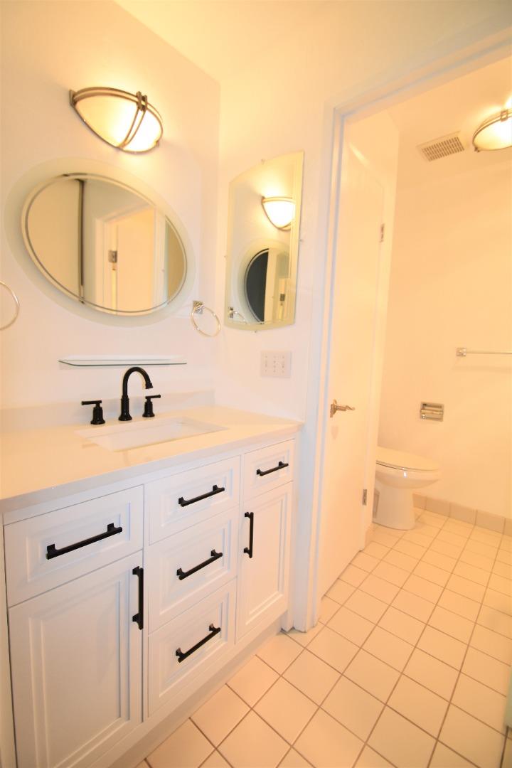 Detail Gallery Image 16 of 28 For 827 Kingfisher Ter, Sunnyvale,  CA 94087 - 3 Beds | 2/1 Baths