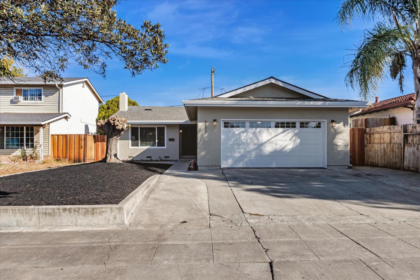 Detail Gallery Image 1 of 31 For 5132 Vera Ln, San Jose,  CA 95111 - 3 Beds | 2 Baths