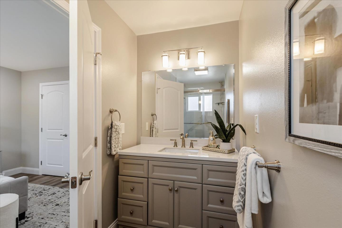 Detail Gallery Image 25 of 31 For 5132 Vera Ln, San Jose,  CA 95111 - 3 Beds | 2 Baths