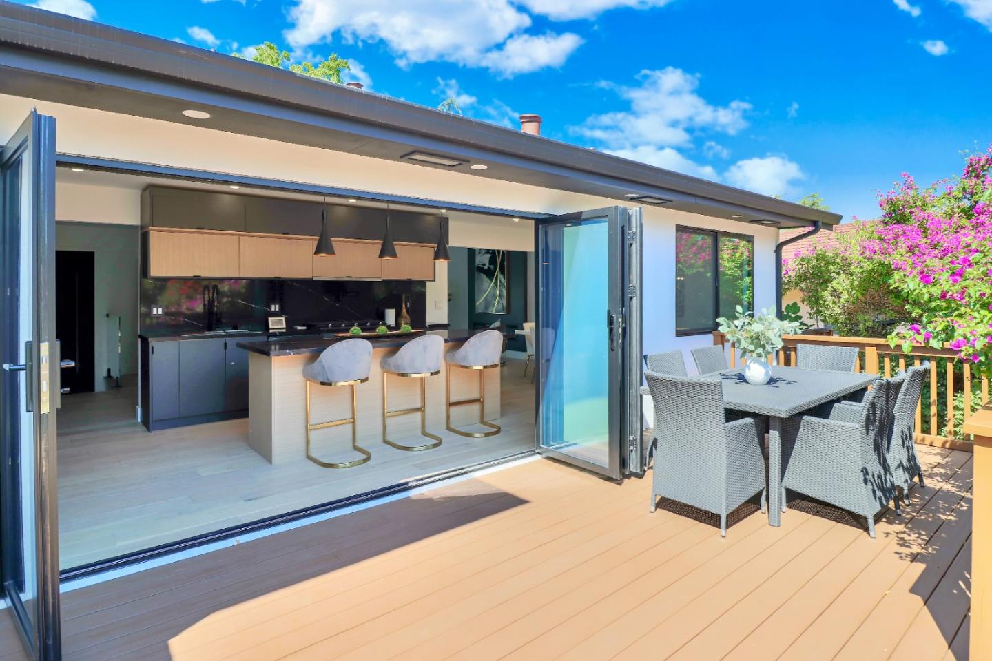 Detail Gallery Image 18 of 45 For 230 Westchester Dr, Los Gatos,  CA 95032 - 4 Beds | 3 Baths