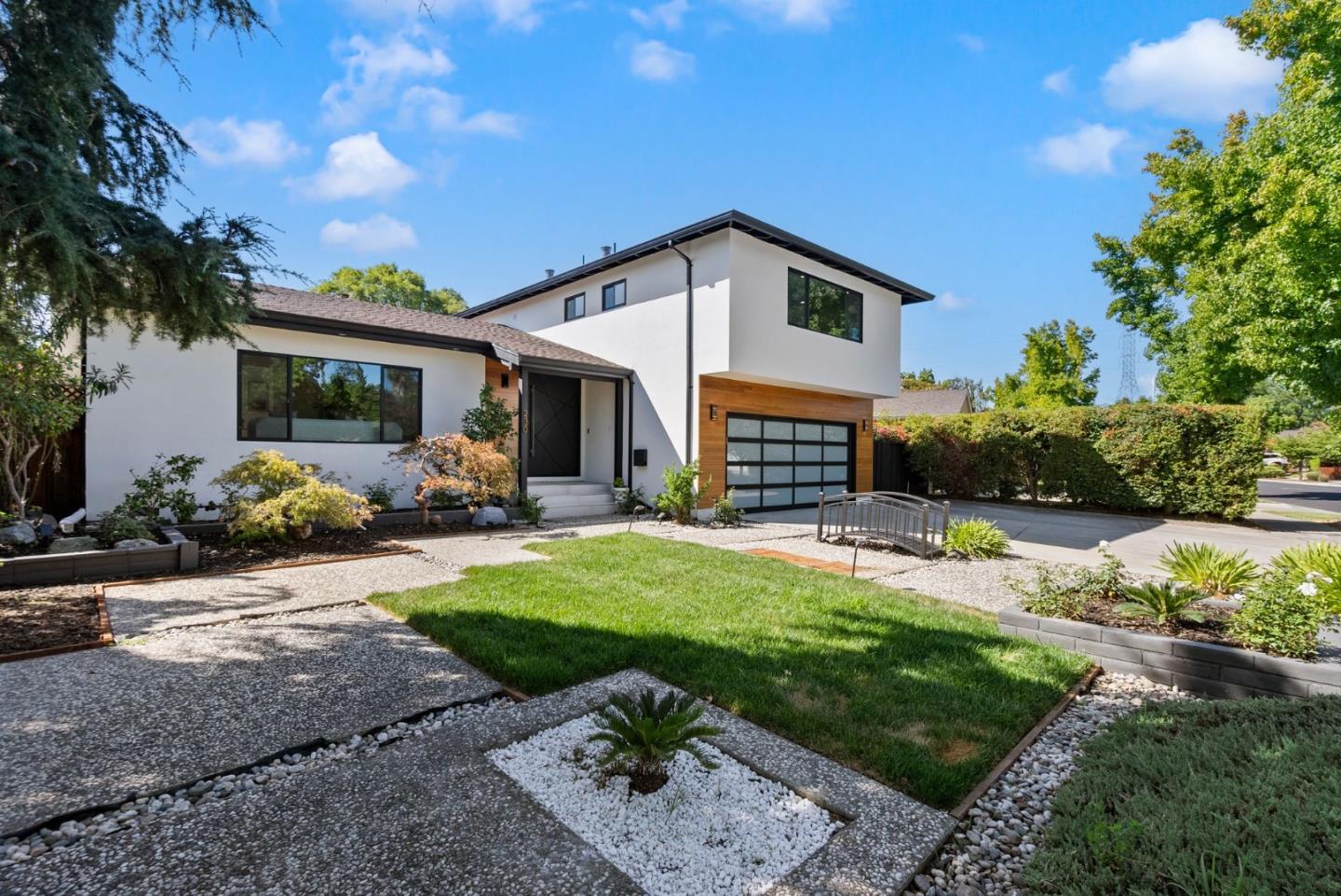 Detail Gallery Image 6 of 45 For 230 Westchester Dr, Los Gatos,  CA 95032 - 4 Beds | 3 Baths