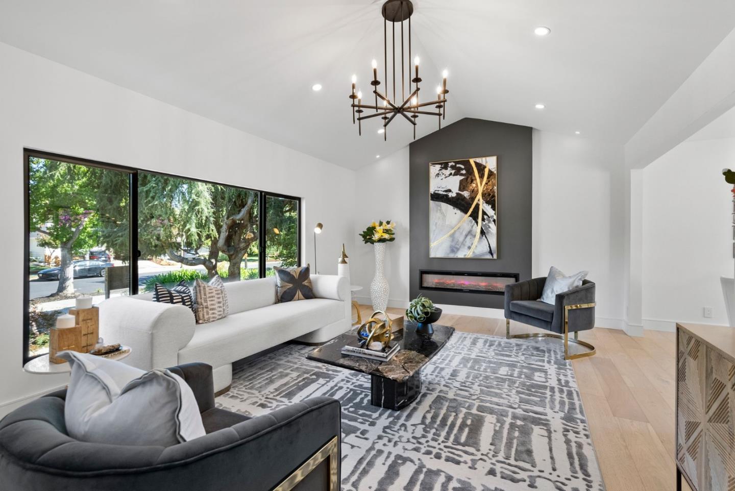 Detail Gallery Image 8 of 45 For 230 Westchester Dr, Los Gatos,  CA 95032 - 4 Beds | 3 Baths