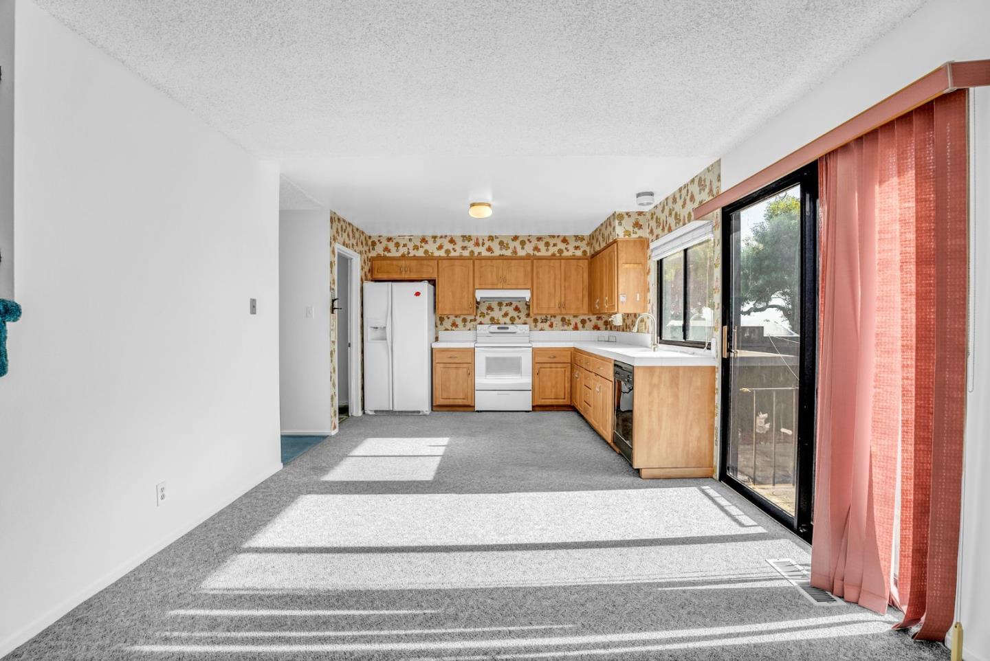 2152 Greendale Dr, South San Francisco, CA 94080 photo 12