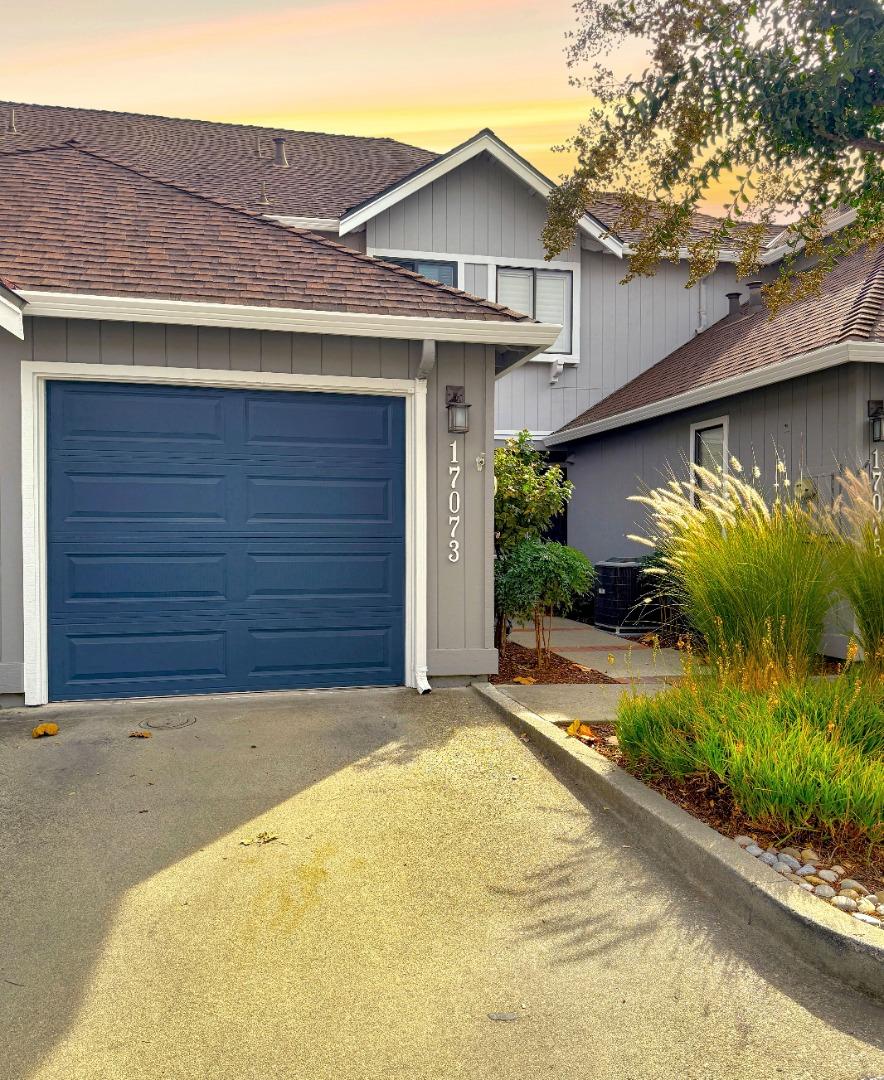 Detail Gallery Image 37 of 38 For 17073 Creekside Cir, Morgan Hill,  CA 95037 - 2 Beds | 1/1 Baths