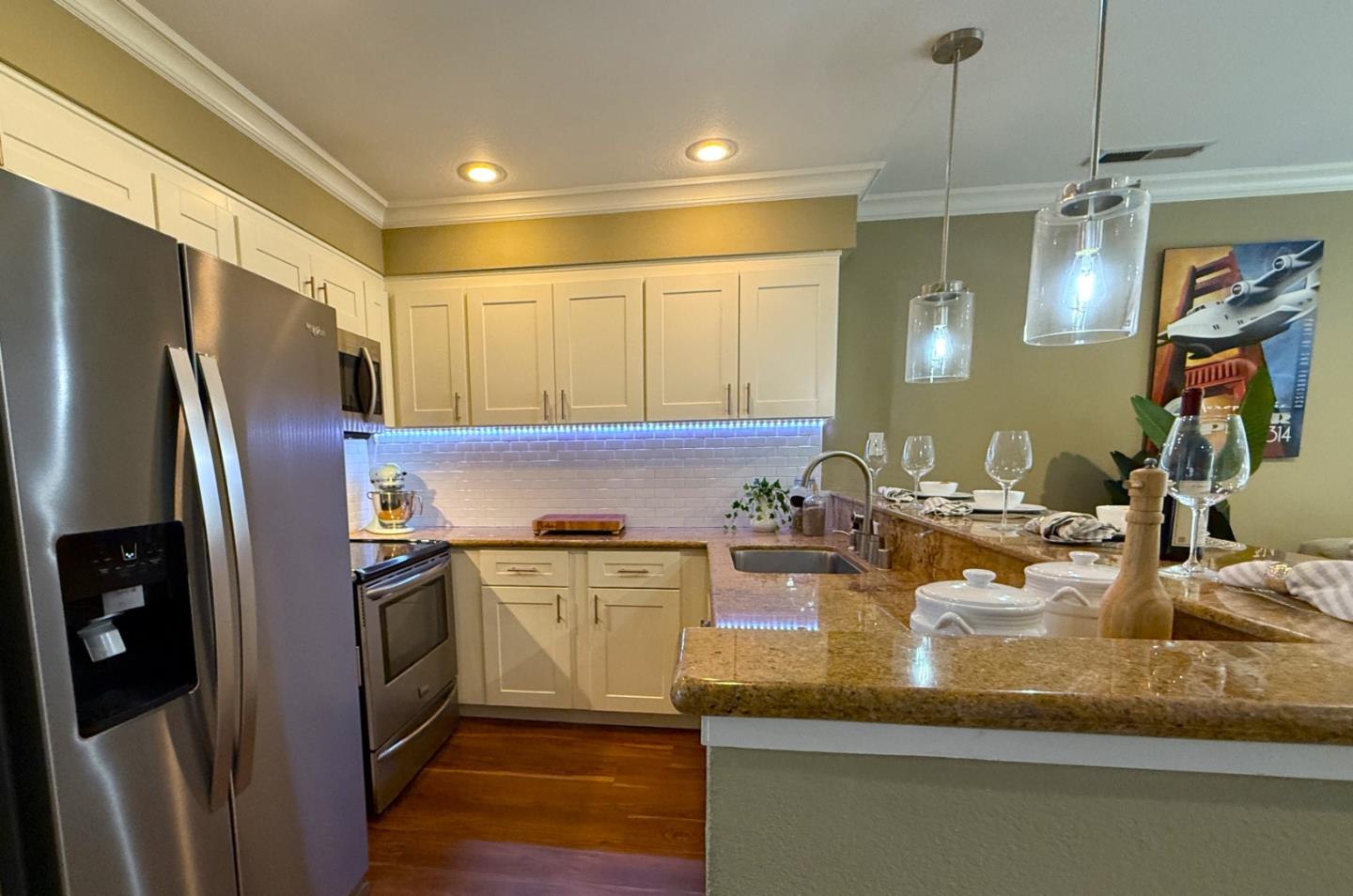 Detail Gallery Image 6 of 38 For 17073 Creekside Cir, Morgan Hill,  CA 95037 - 2 Beds | 1/1 Baths