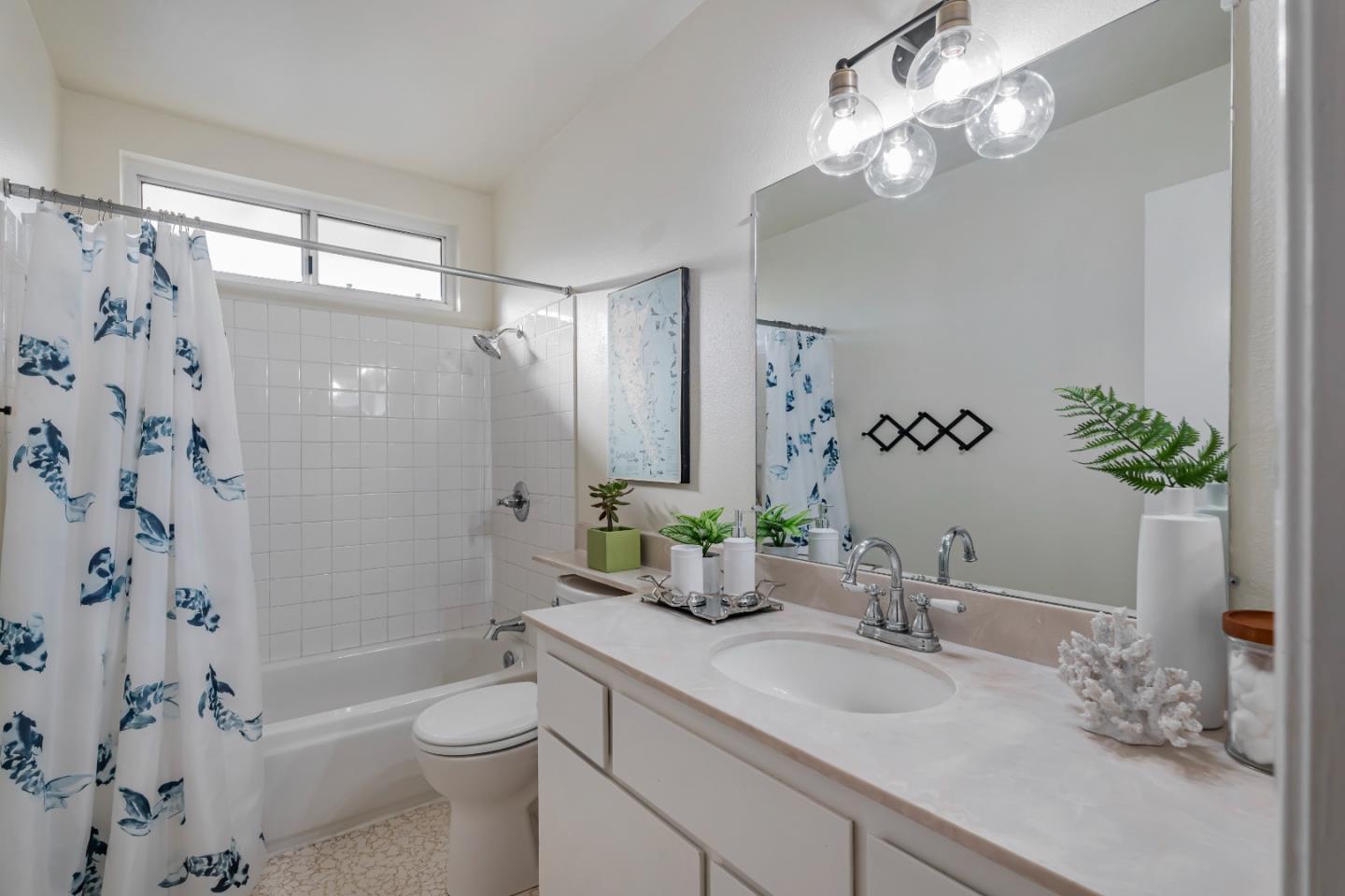 Detail Gallery Image 17 of 30 For 390 Curie Dr, San Jose,  CA 95123 - 4 Beds | 2/1 Baths