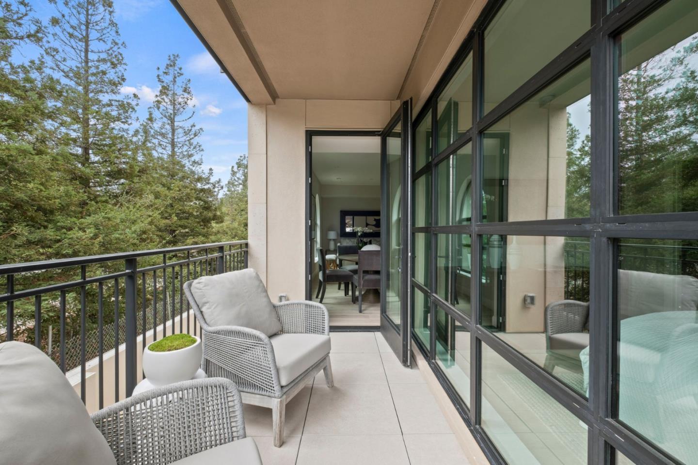 Detail Gallery Image 12 of 27 For 450 1st St #309,  Los Altos,  CA 94022 - 2 Beds | 2 Baths