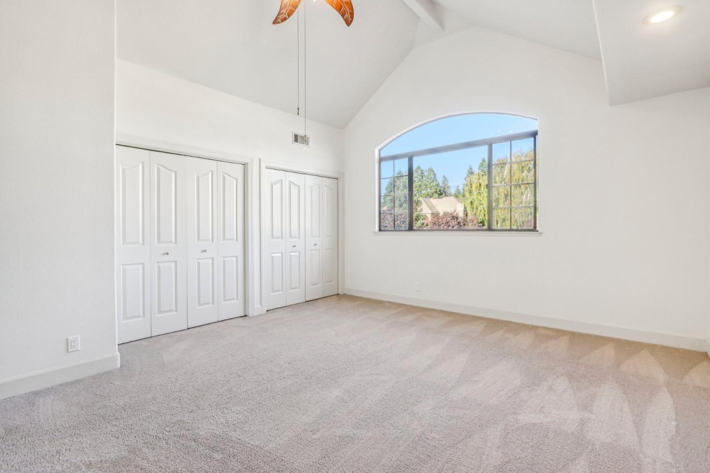 Detail Gallery Image 25 of 39 For 17463 Serene Dr, Morgan Hill,  CA 95037 - 3 Beds | 2/1 Baths