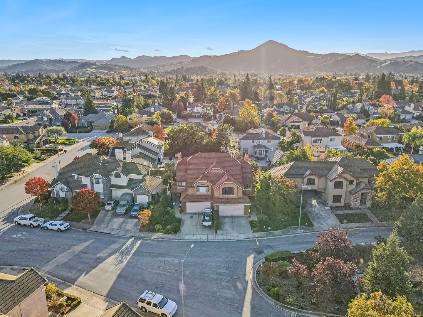 Detail Gallery Image 34 of 39 For 17463 Serene Dr, Morgan Hill,  CA 95037 - 3 Beds | 2/1 Baths