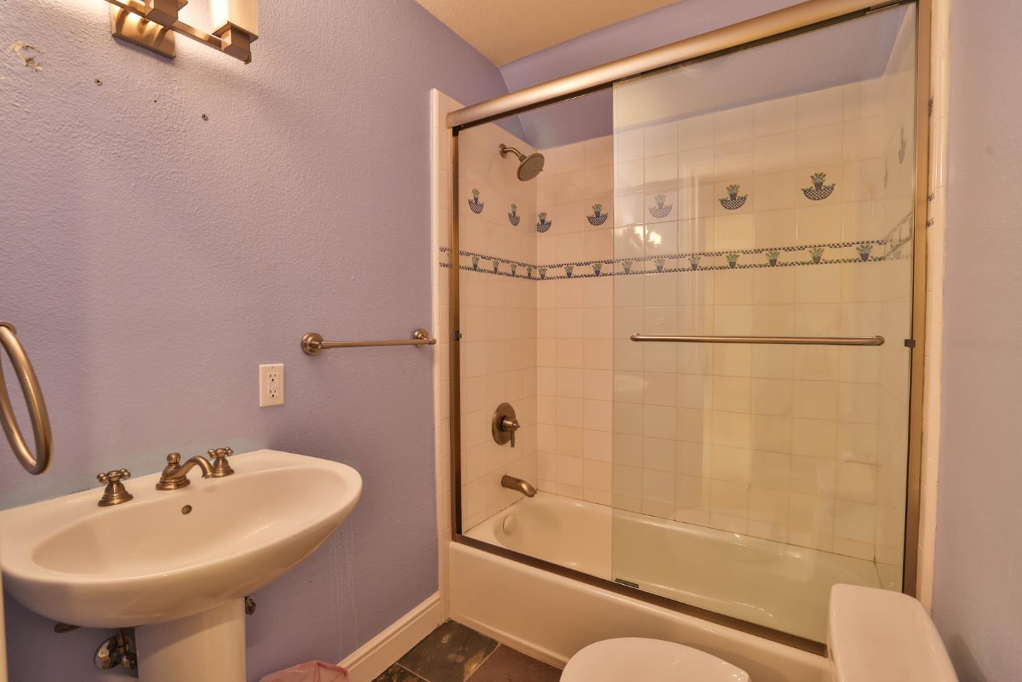 Detail Gallery Image 29 of 36 For 7510 Rainbow Dr, Cupertino,  CA 95014 - 4 Beds | 3/1 Baths