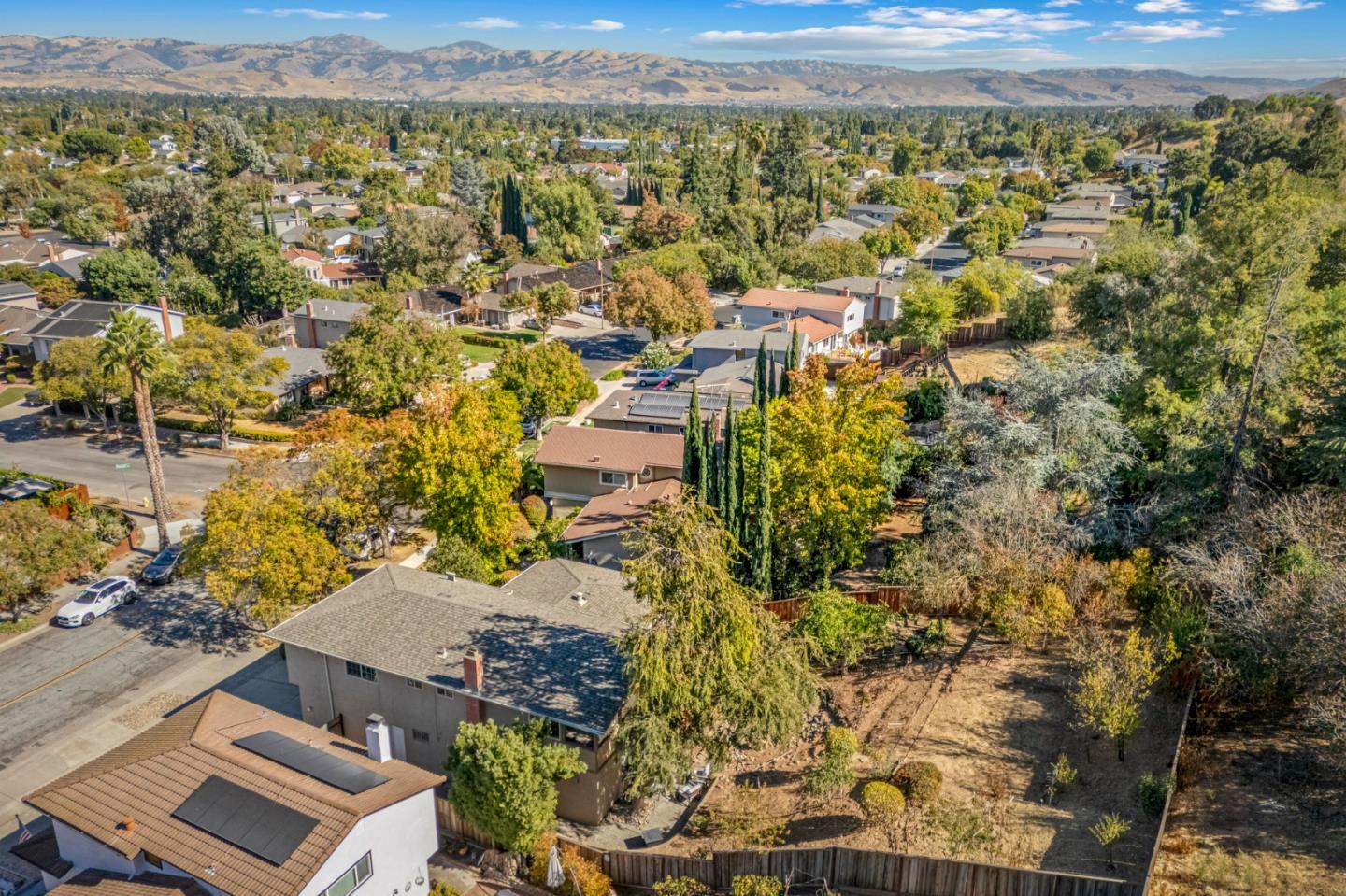 Detail Gallery Image 36 of 42 For 928 Foothill Dr, San Jose,  CA 95123 - 4 Beds | 2/1 Baths