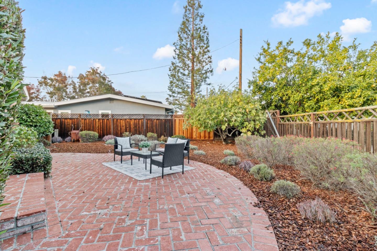 Detail Gallery Image 28 of 33 For 970 Delbert Way, San Jose,  CA 95126 - 3 Beds | 2 Baths