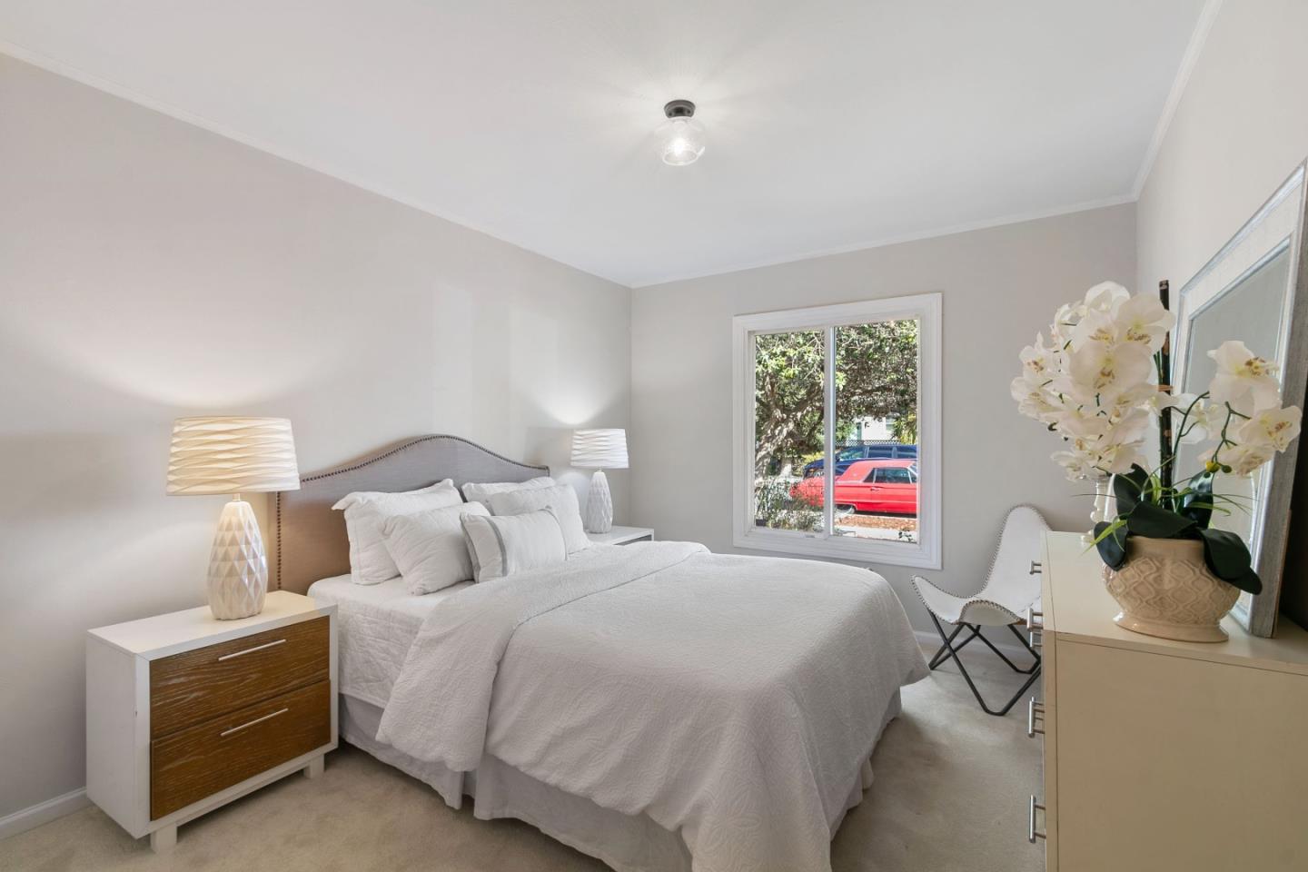 Detail Gallery Image 7 of 14 For 1330 Saint Francis St, Redwood City,  CA 94061 - 2 Beds | 1 Baths