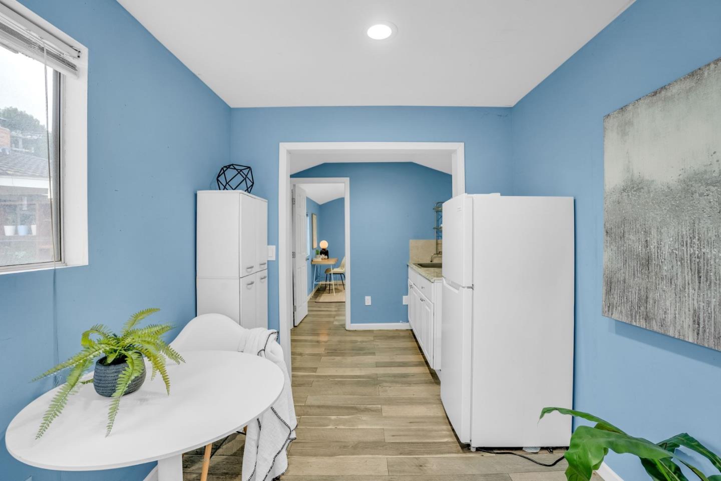 Detail Gallery Image 22 of 28 For 2399 Bermuda Ln, Hayward,  CA 94545 - 3 Beds | 2 Baths