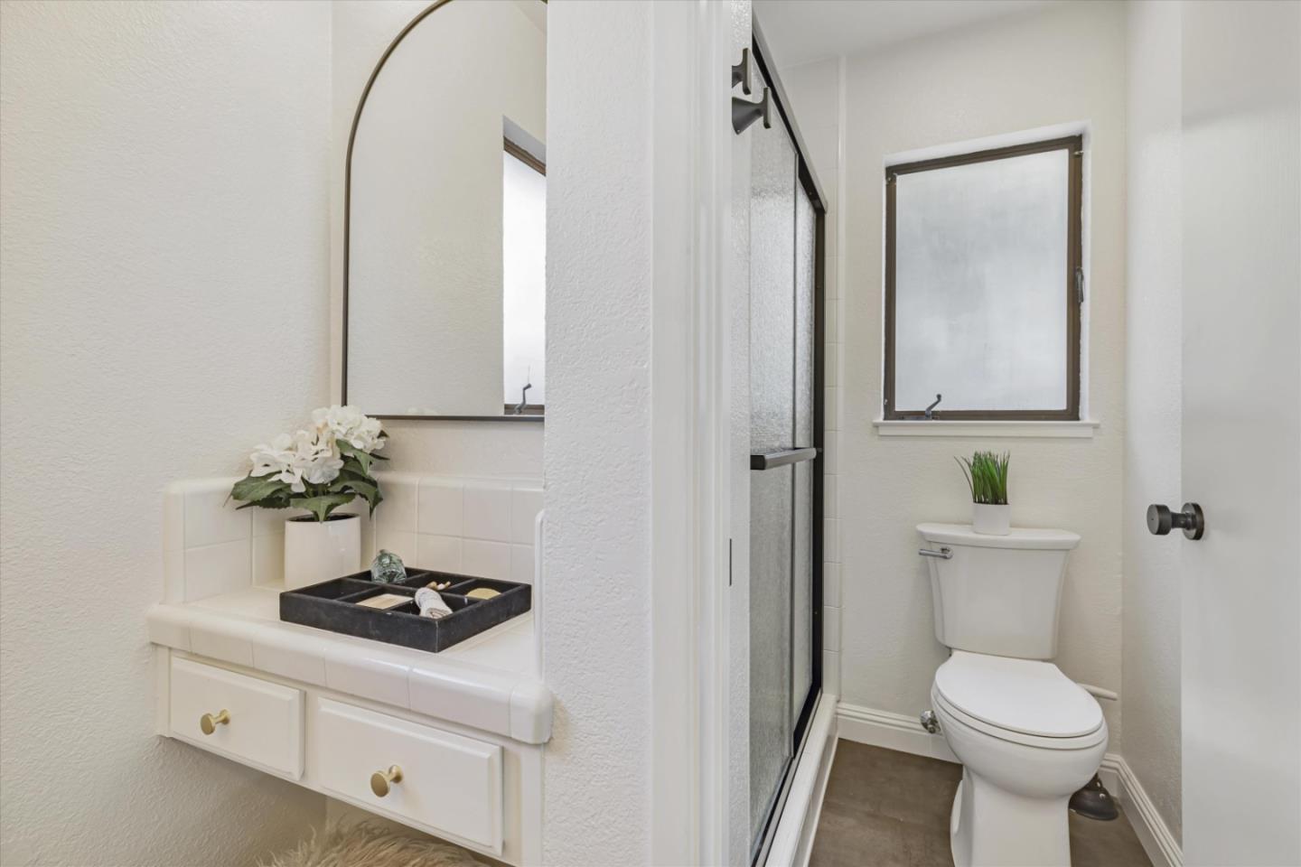 Detail Gallery Image 33 of 114 For 2289 Crocker Way, Santa Clara,  CA 95051 - 4 Beds | 2 Baths