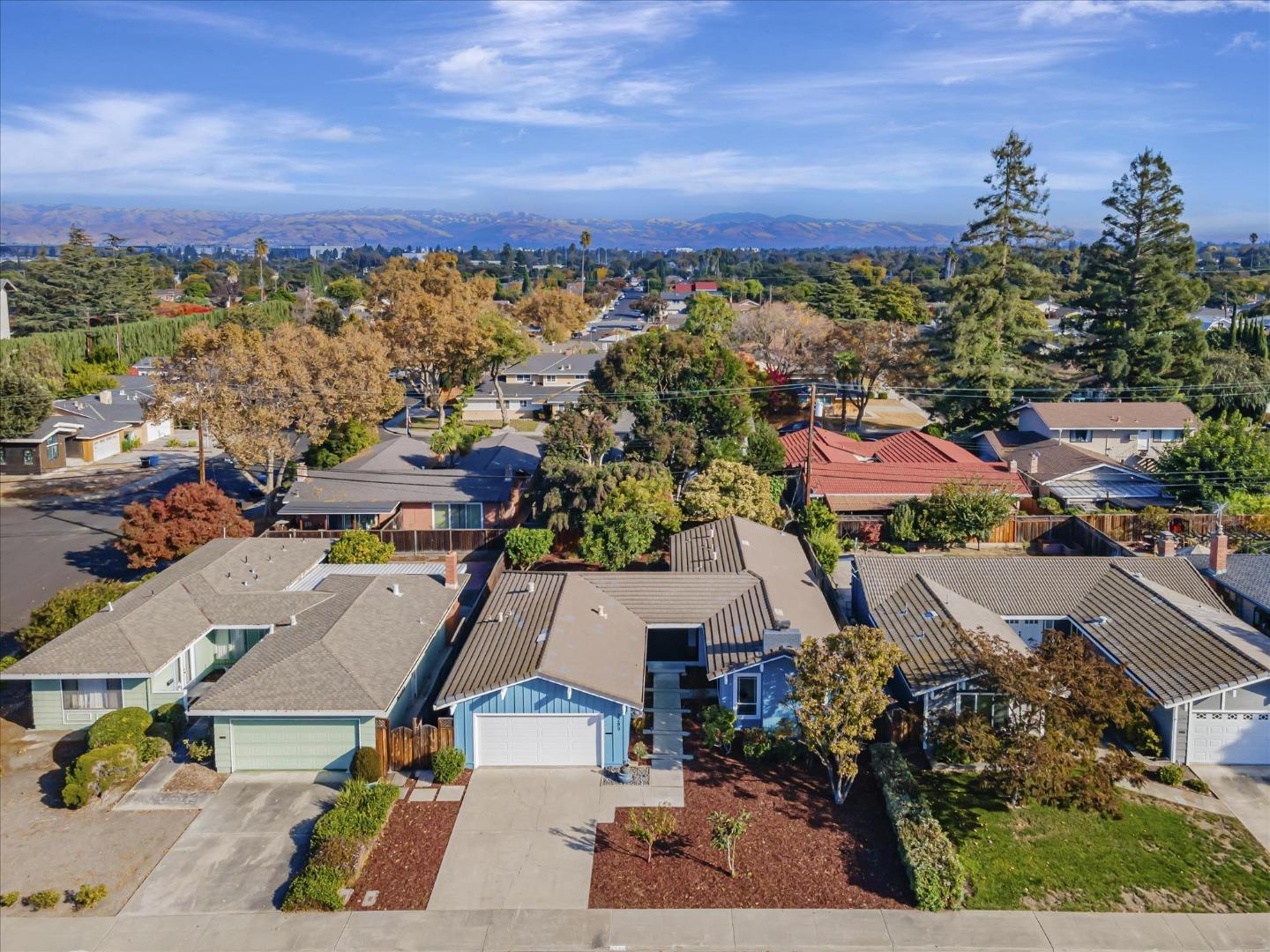 Detail Gallery Image 93 of 114 For 2289 Crocker Way, Santa Clara,  CA 95051 - 4 Beds | 2 Baths