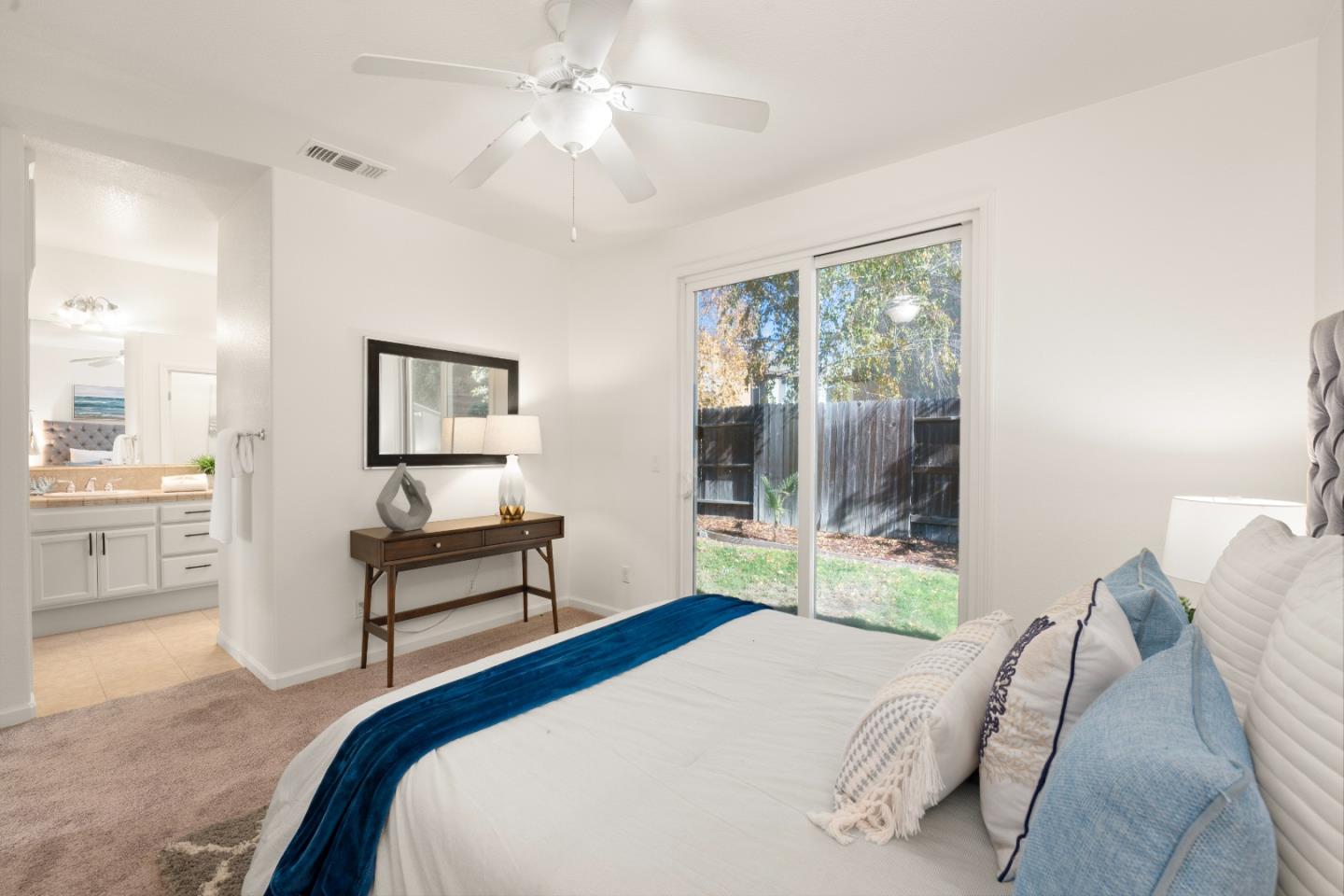 Detail Gallery Image 24 of 24 For 320 Caravaggio Cir, Sacramento,  CA 95835 - 3 Beds | 2 Baths