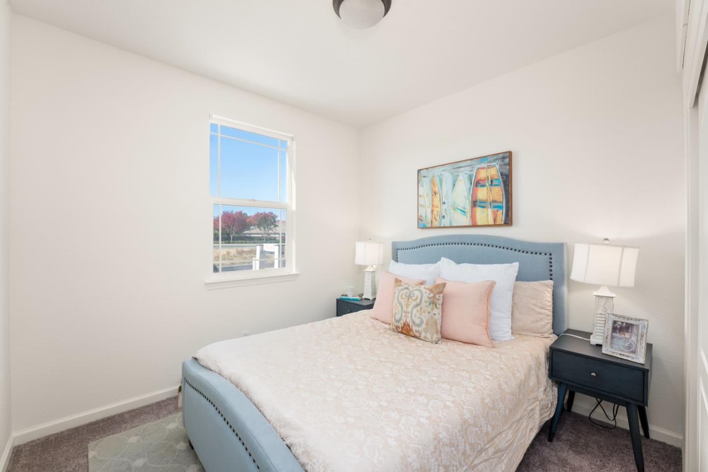 Detail Gallery Image 9 of 24 For 320 Caravaggio Cir, Sacramento,  CA 95835 - 3 Beds | 2 Baths