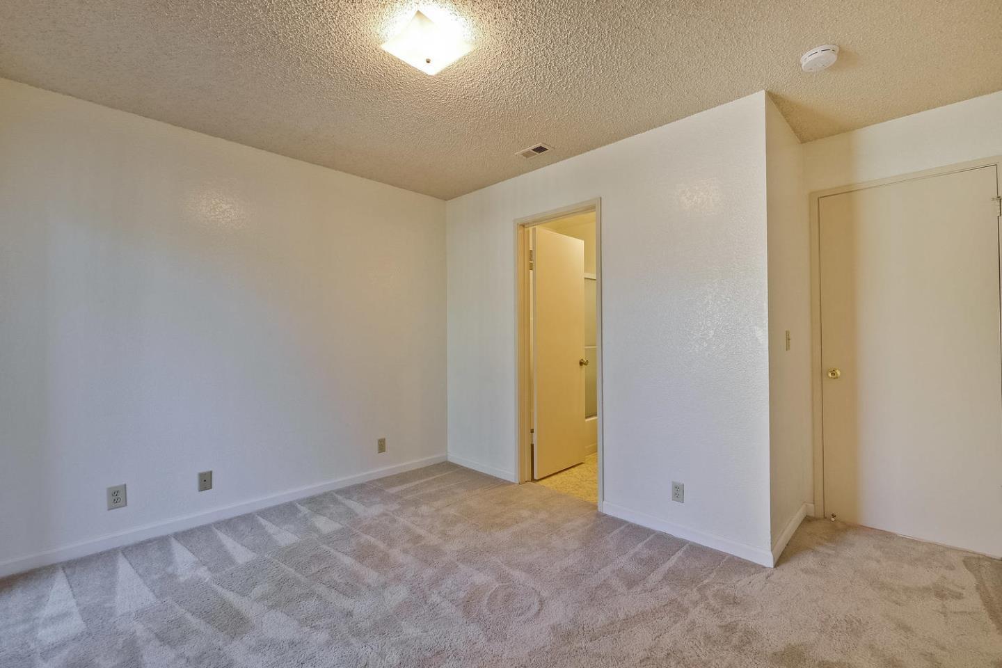 Detail Gallery Image 11 of 22 For 346 S Willard Ave, San Jose,  CA 95126 - 2 Beds | 2/1 Baths